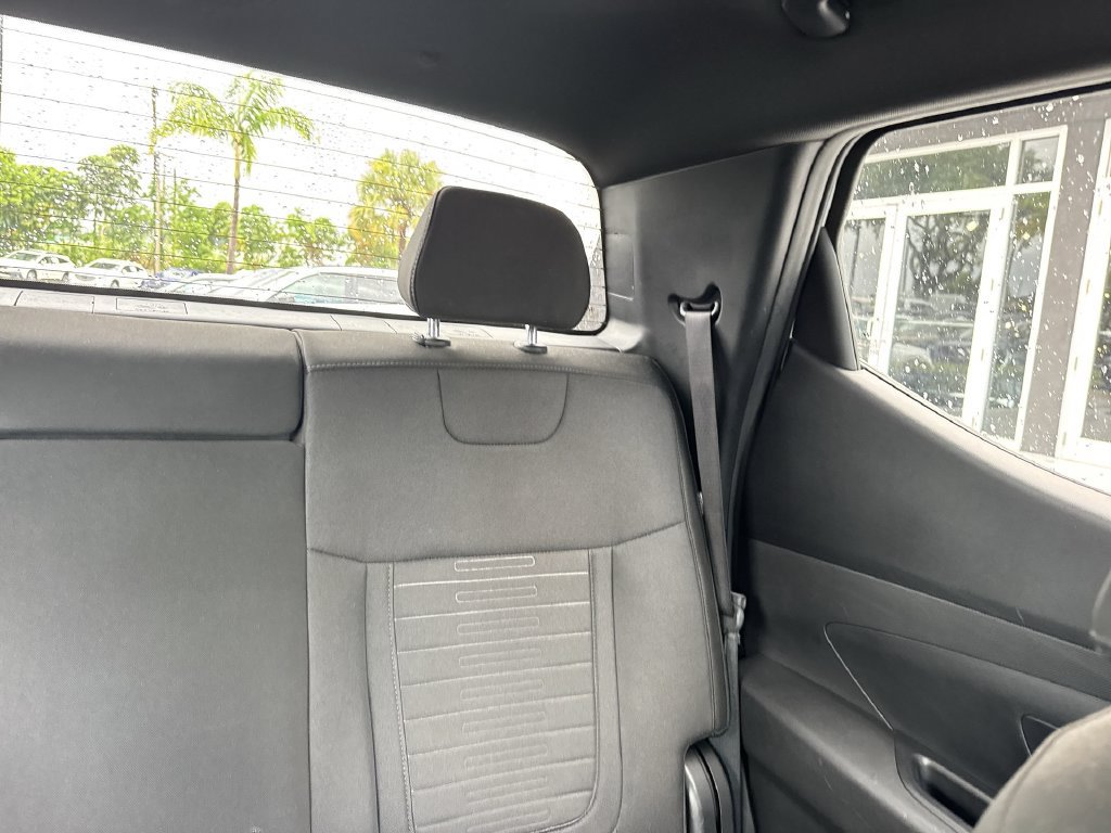 Used 2024 Hyundai Santa Cruz SE FWD image 19