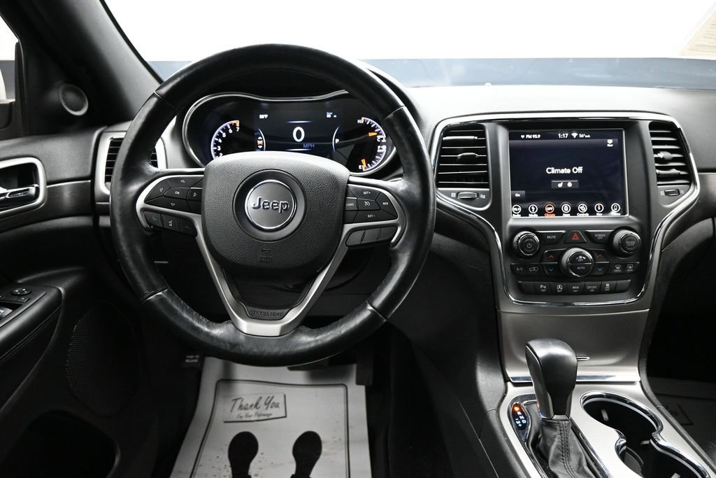 Used 2018 Jeep Grand Cherokee Altitude AWD/4WD image 13