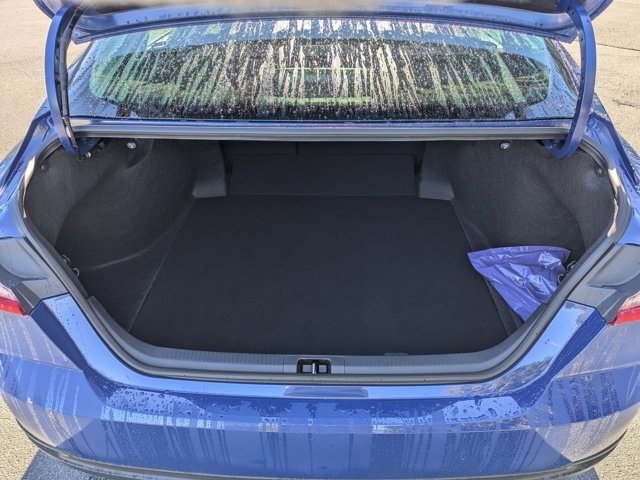 Used 2025 Toyota Camry LE image 16