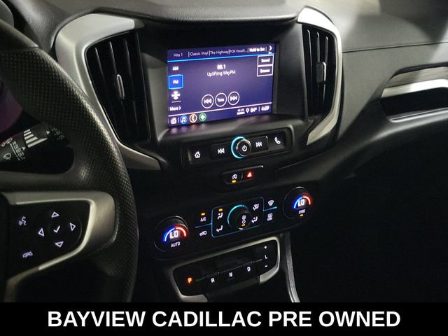 Used 2023 GMC Terrain SLE w/ Driver Convenience Package FWD image 27