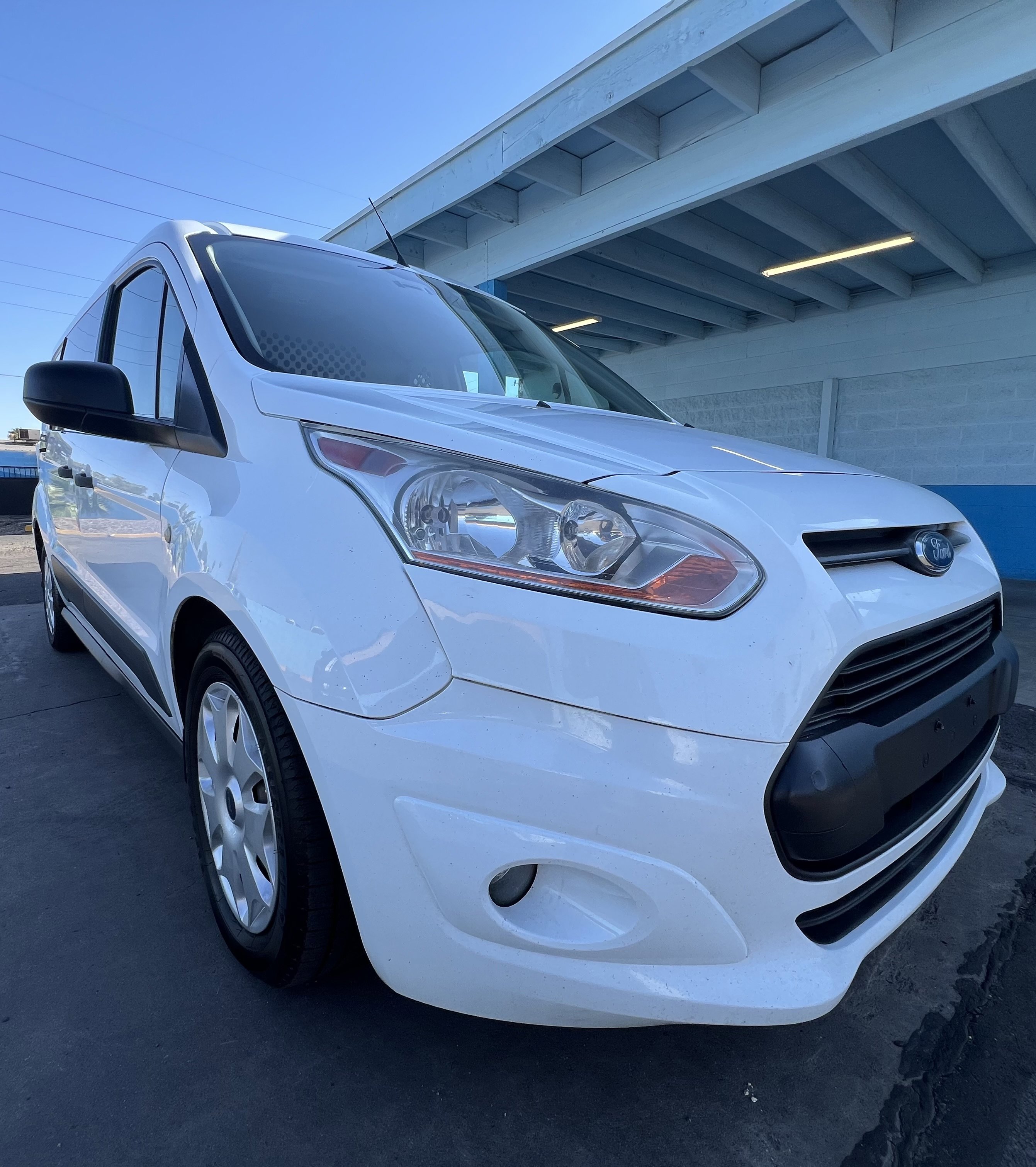 Used 2018 Ford Transit Connect XLT FWD image 1