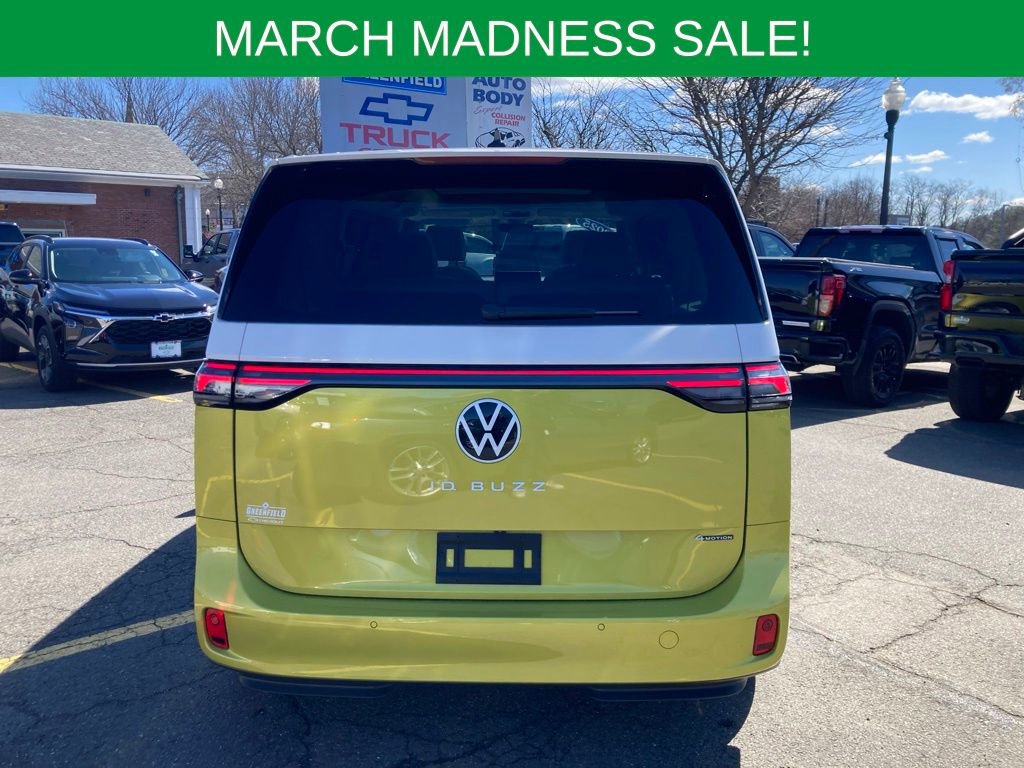 Used 2025 Volkswagen ID. Buzz 1st Edition image 6