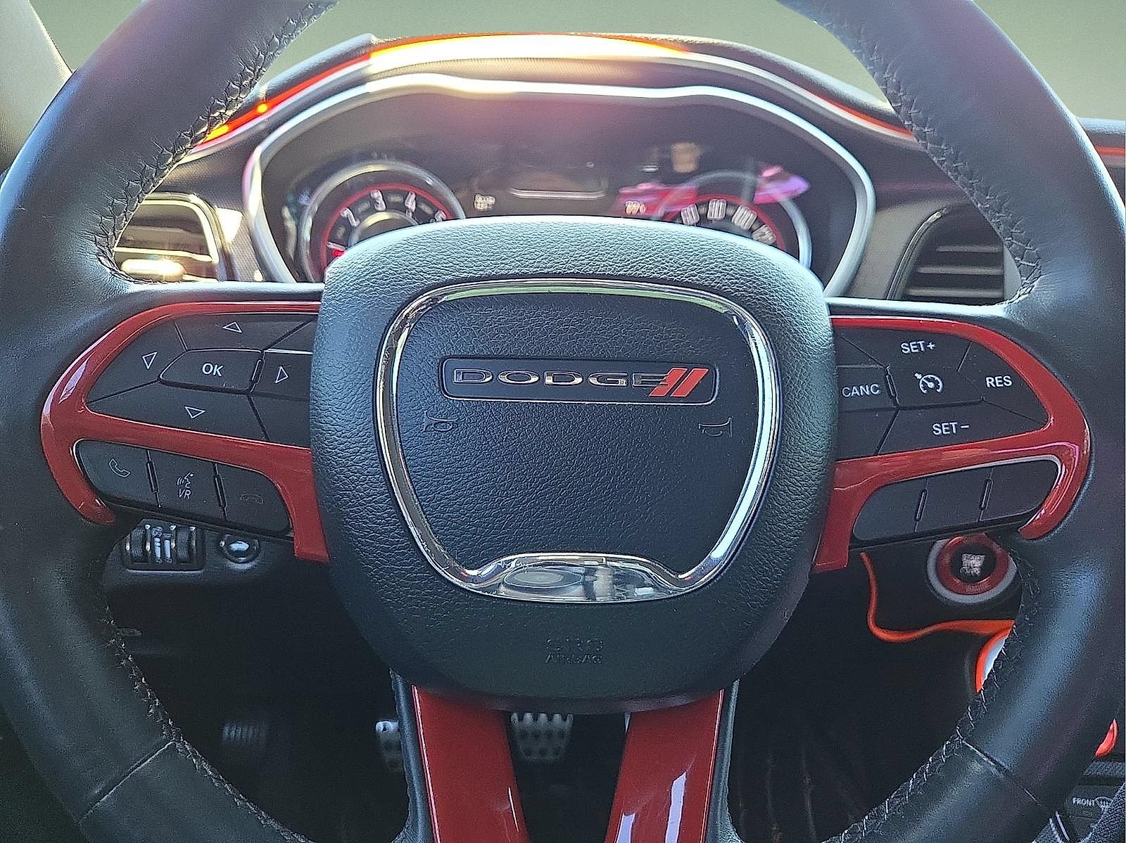 Used 2015 Dodge Challenger R/T Plus RWD image 24
