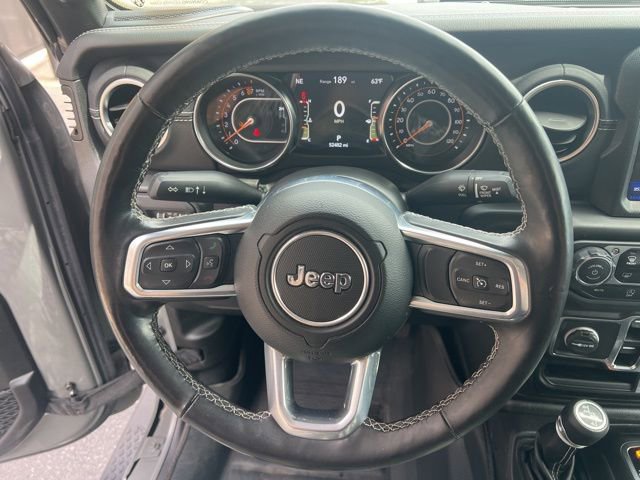 Used 2022 Jeep Gladiator Overland w/ Popular Equipment Package image 10