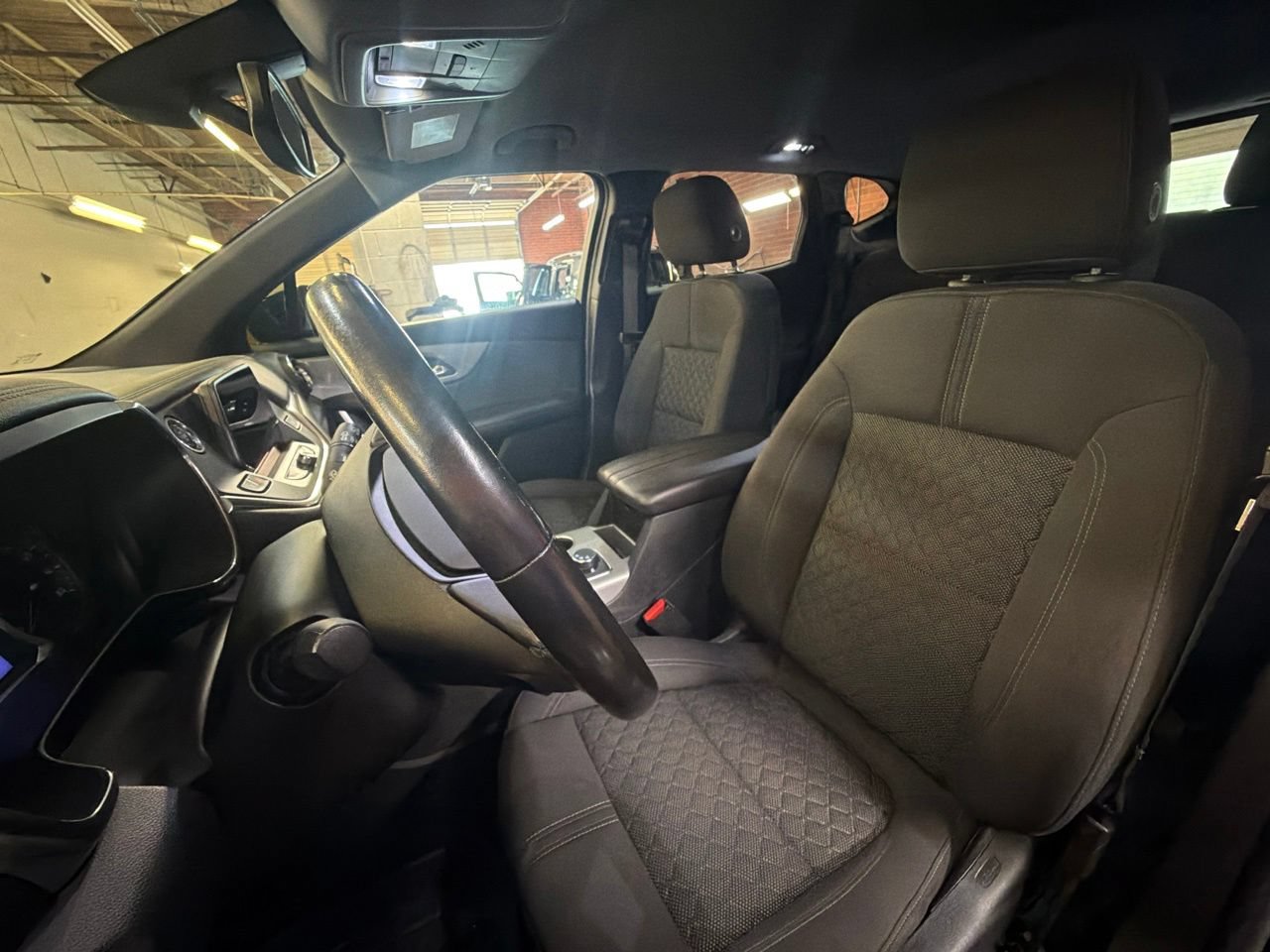 Used 2020 Chevrolet Blazer LT FWD image 12