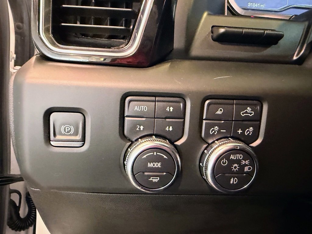 Used 2024 GMC Sierra 1500 Denali image 12