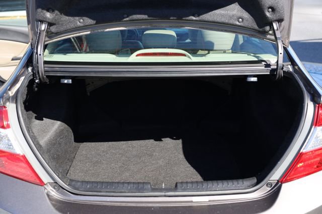 Used 2012 Honda Civic EX-L image 9