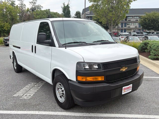 Used 2025 Chevrolet Express 2500 Extended w/ Driver Convenience Package RWD image 2