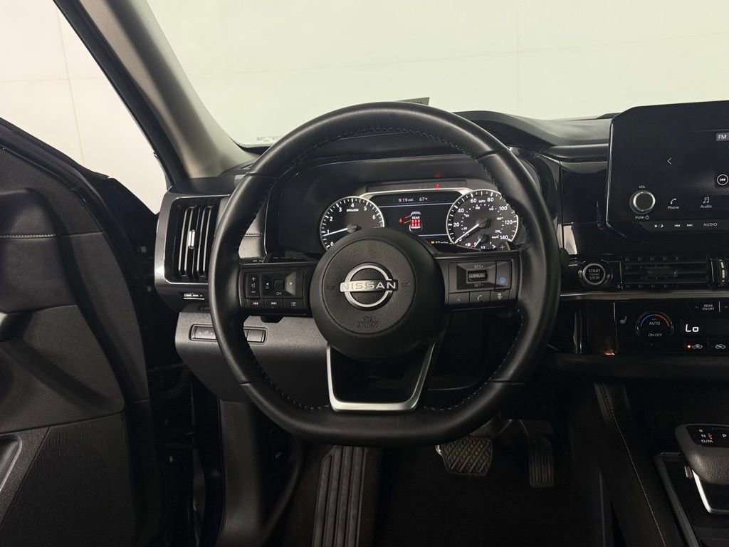Used 2024 Nissan Pathfinder SV w/ Cargo Package FWD image 15