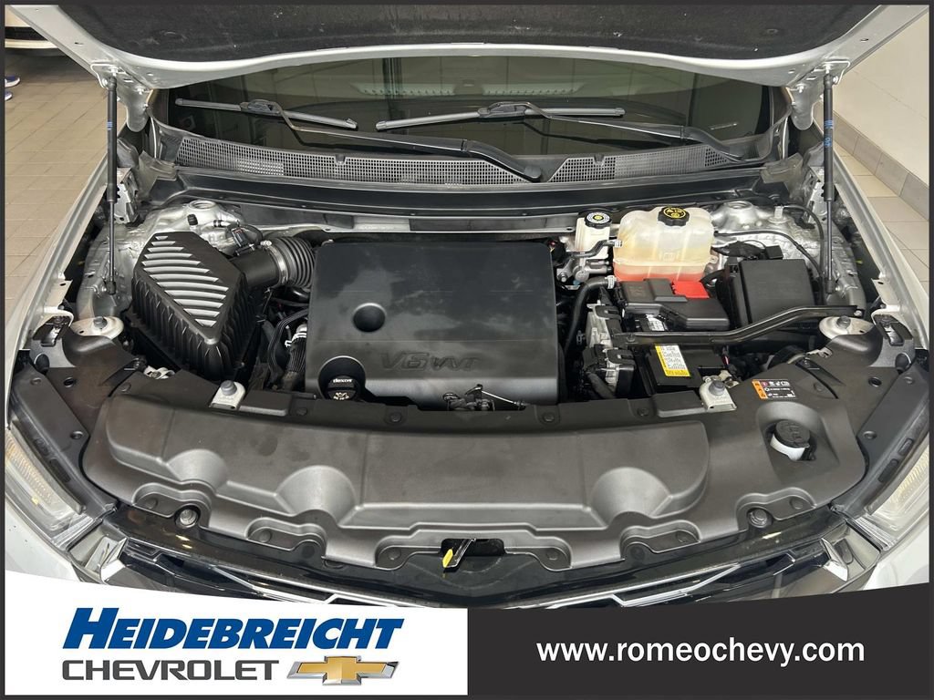 Certified 2022 Chevrolet Traverse RS w/ LPO, Floor Liner Package FWD image 9