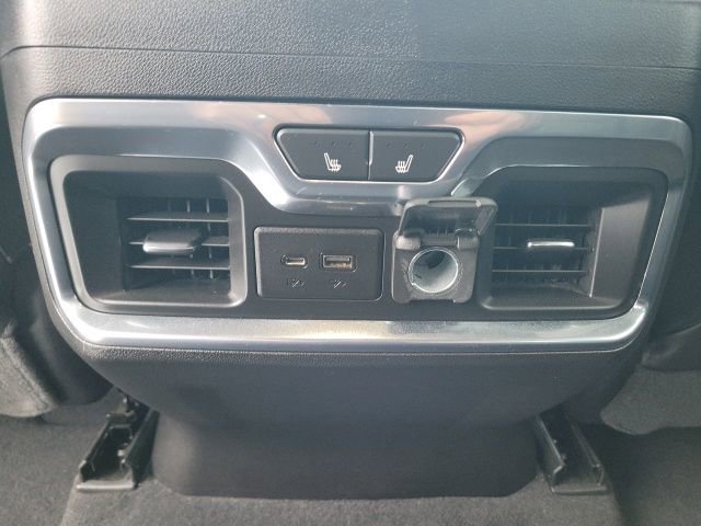 Used 2020 Chevrolet Silverado 1500 High Country w/ Technology Package image 36