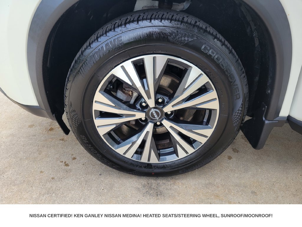 Certified 2023 Nissan Rogue SV w/ SV Premium B Package AWD/4WD image 18