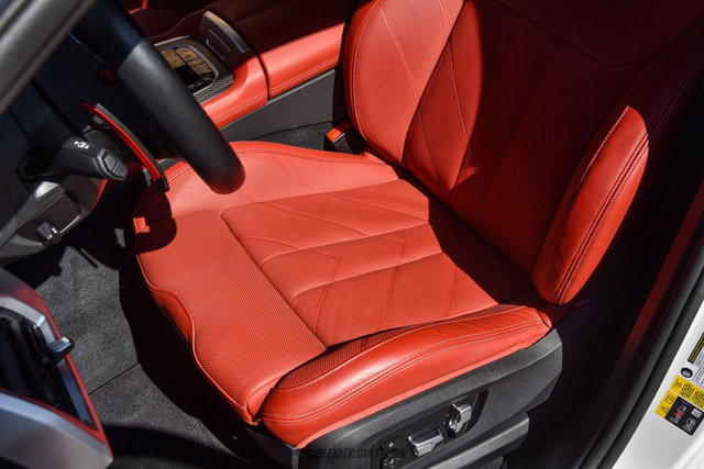 Used 2024 BMW XM w/ M Driver's Package image 81