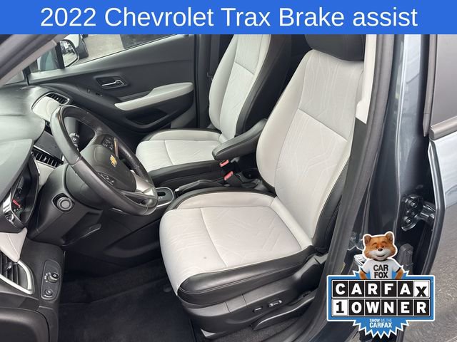 Used 2022 Chevrolet Trax LT w/ LT Convenience Package image 20