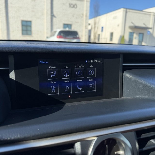 Used 2015 Lexus RC F image 29