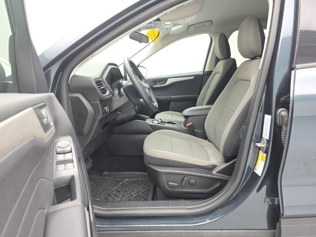Used 2022 Ford Escape SE w/ Convenience Package image 10