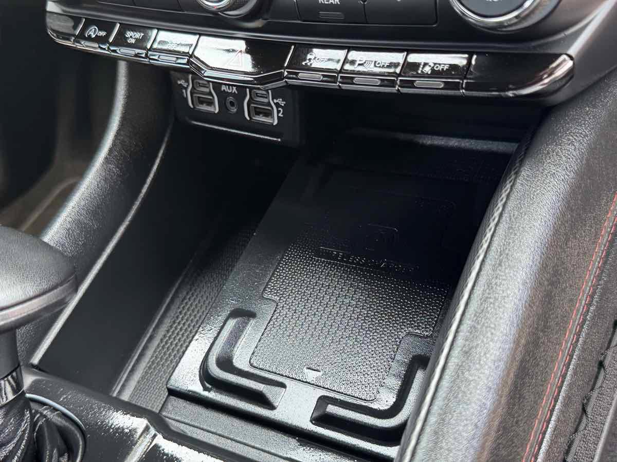 Used 2023 Dodge Durango GT RWD image 18