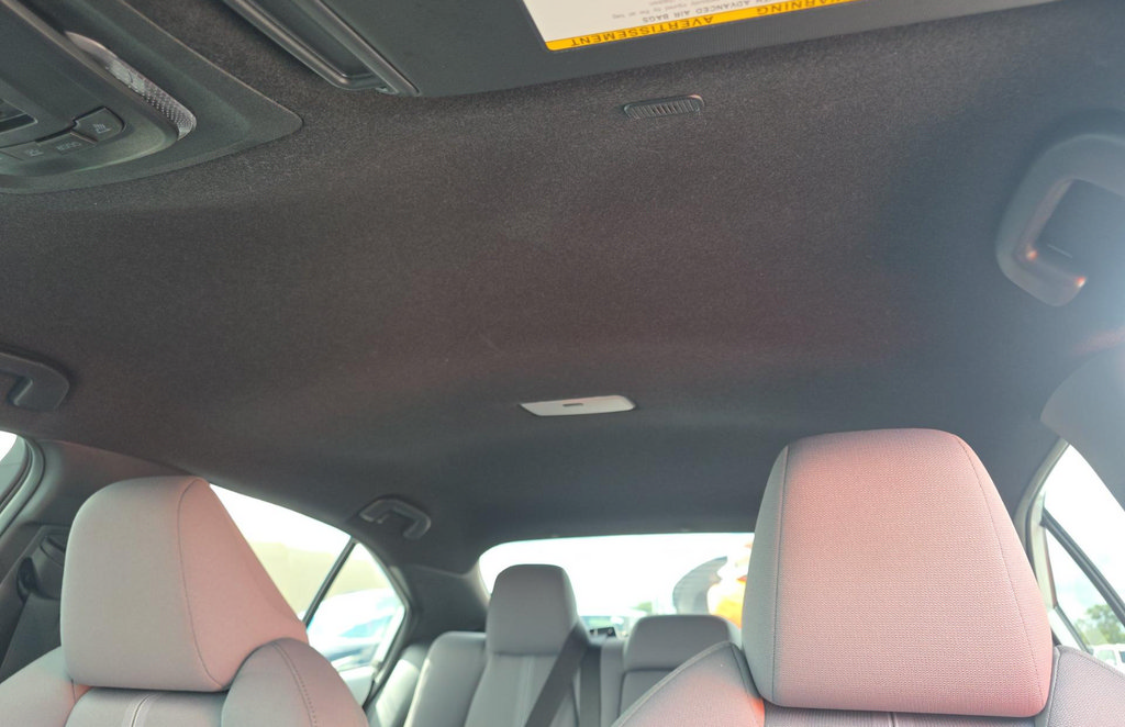 Used 2025 Toyota Corolla SE FWD image 15