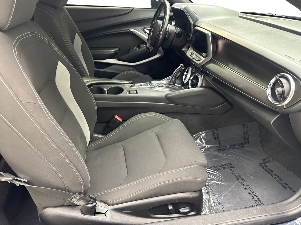 Used 2019 Chevrolet Camaro SS w/ LPO, Ground Effects Package image 39