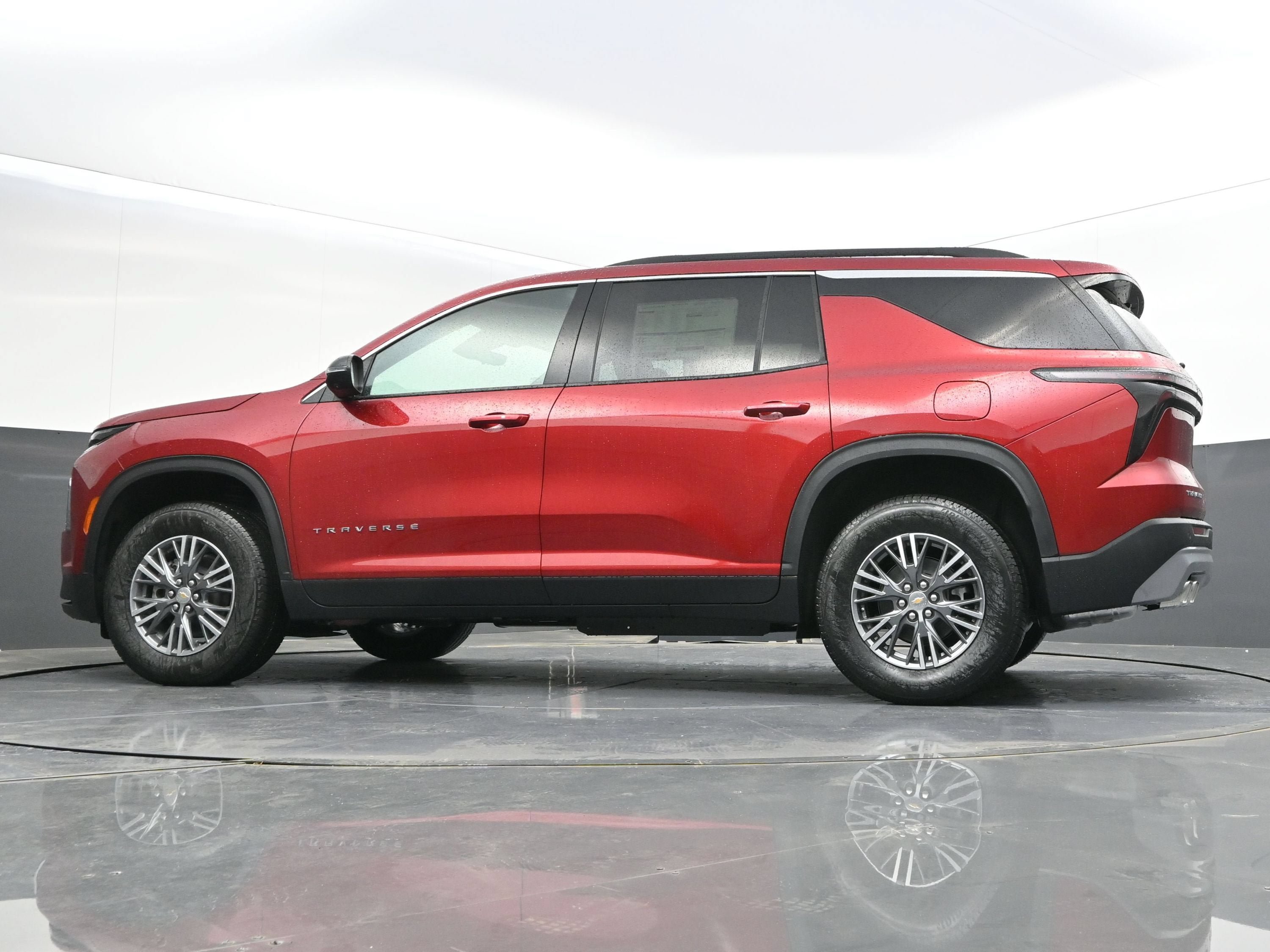 New 2026 Chevrolet Traverse LT w/ Driver Confidence Package FWD image 41