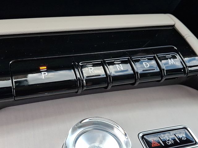 New 2026 Lincoln Navigator L Premier AWD/4WD image 8