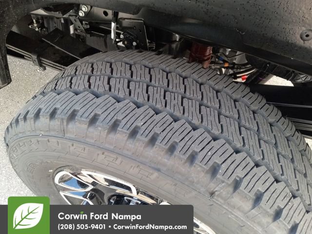 New 2026 Ford F250 Platinum image 32