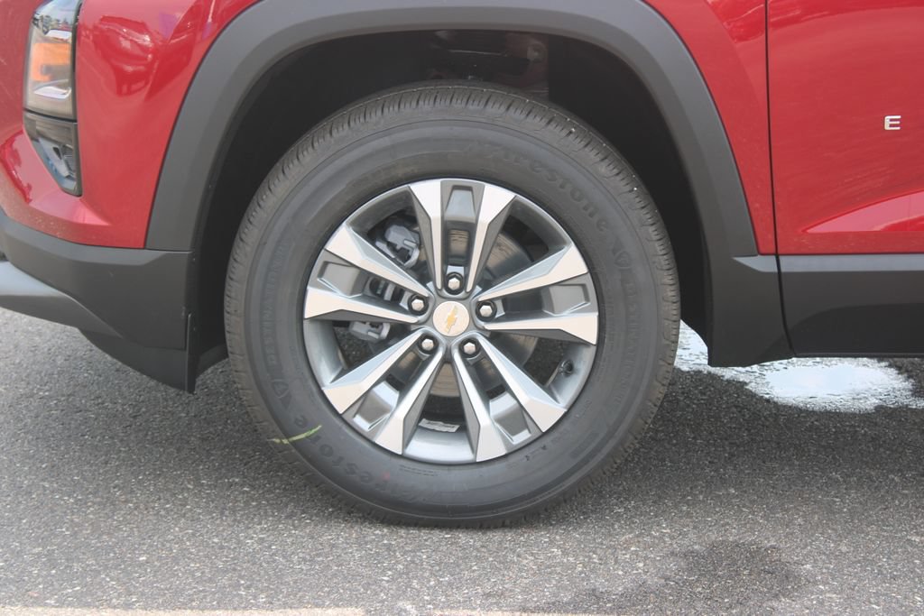 New 2027 Chevrolet Equinox LT w/ Convenience Package II FWD image 21