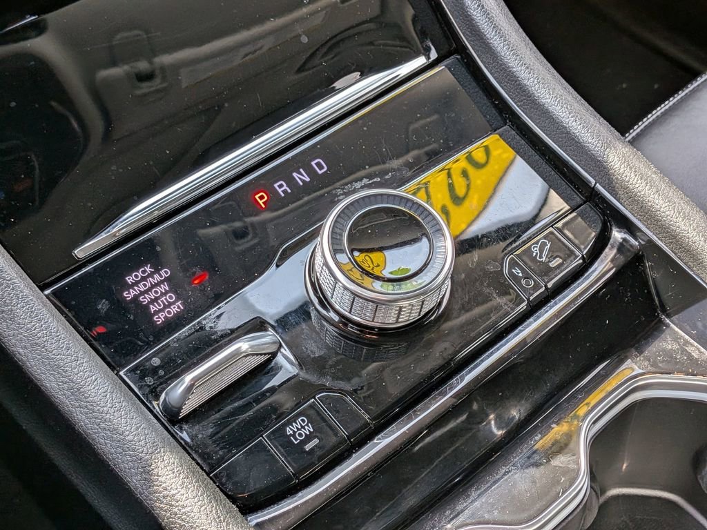 Used 2022 Jeep Grand Cherokee Limited 4xe image 17