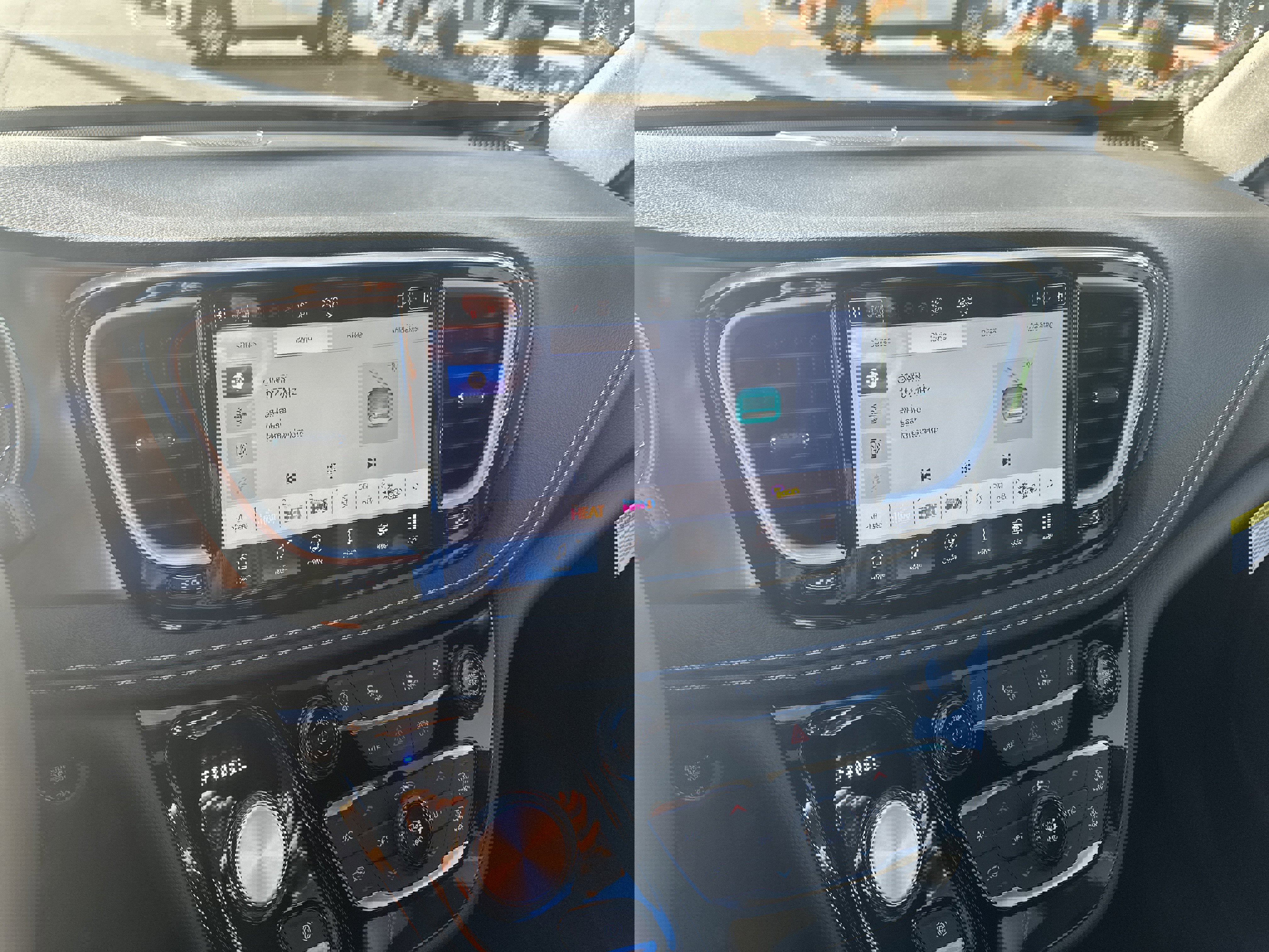 New 2026 Chrysler Pacifica Select image 36