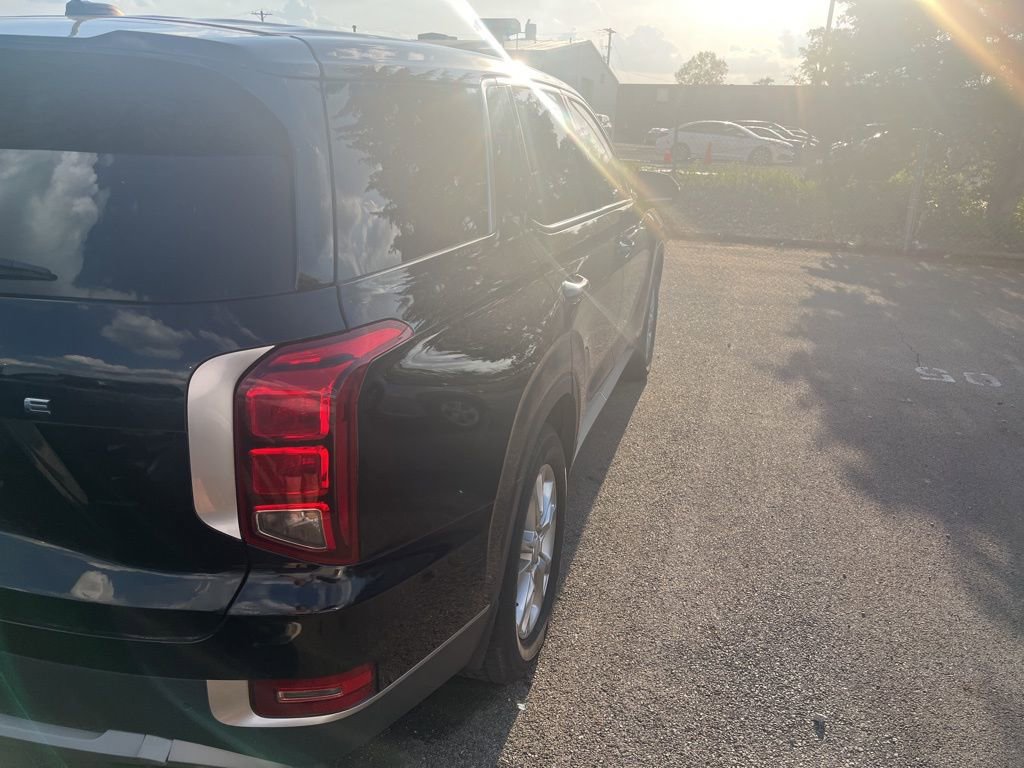 Used 2022 Hyundai Palisade SE w/ Cargo Package FWD image 5