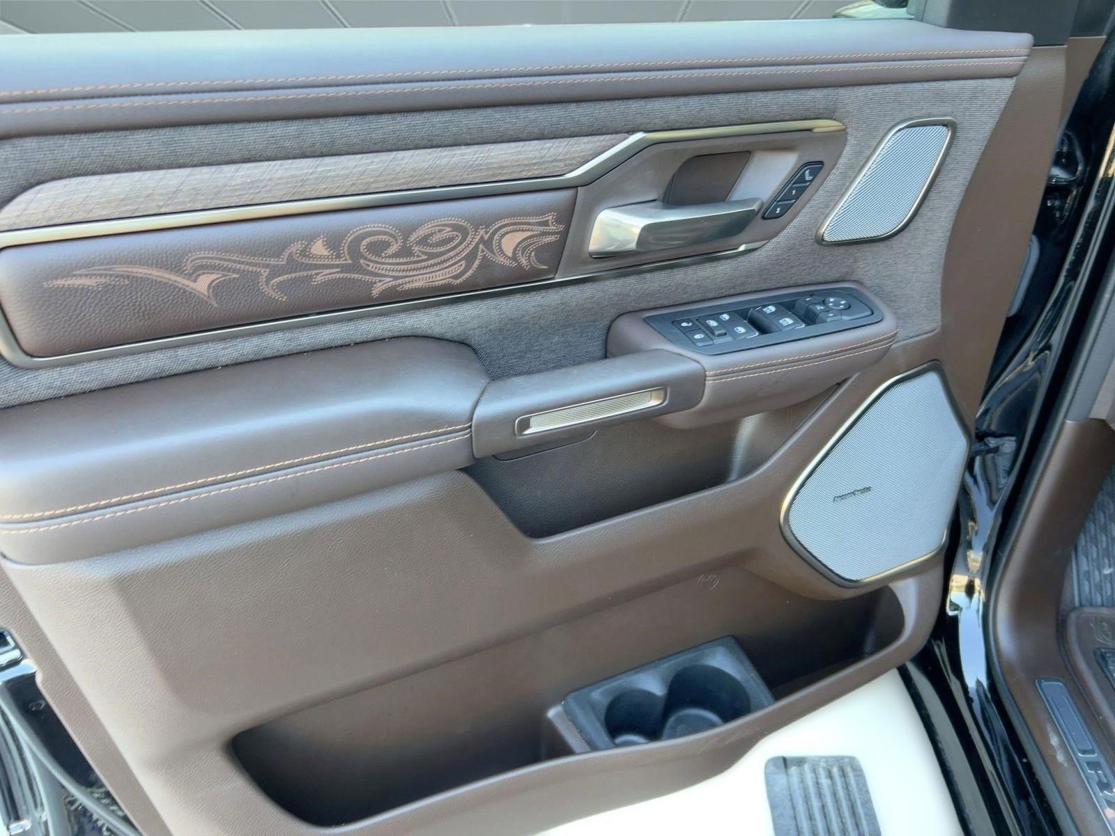 Used 2025 RAM 1500 Limited image 12