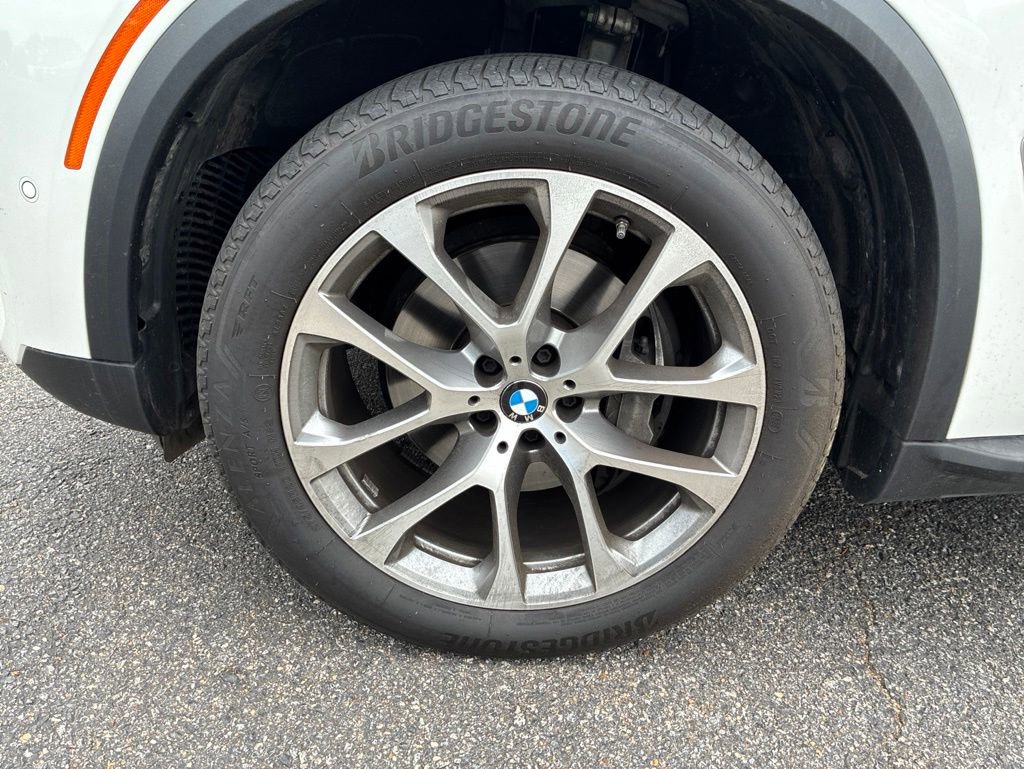 Used 2026 BMW X5 xDrive40i AWD/4WD image 10