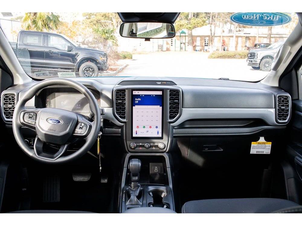 Used 2025 Ford Ranger XL w/ Trailer Tow Package image 12