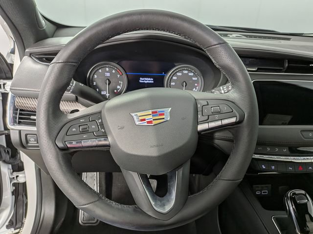 Used 2023 Cadillac XT4 Sport AWD/4WD image 19