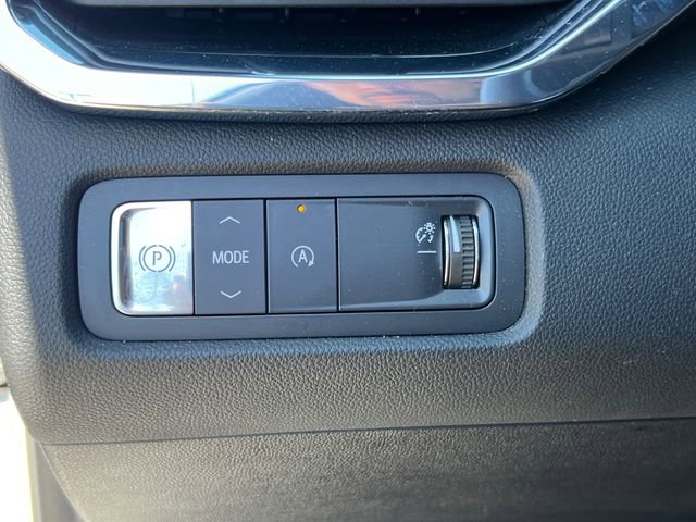 Used 2025 GMC Acadia Elevation image 33