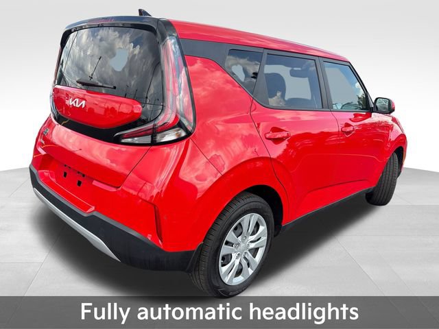 Used 2023 Kia Soul LX FWD image 8
