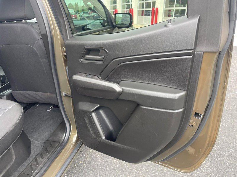 Used 2024 Chevrolet Colorado W/T RWD image 10