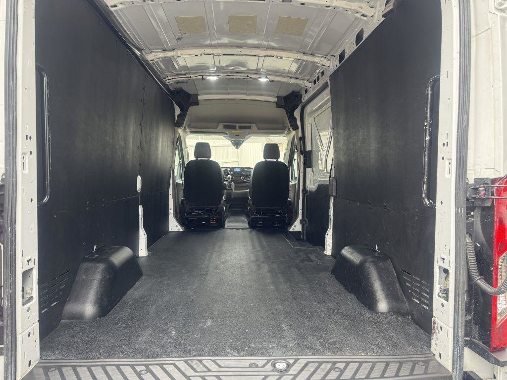 Used 2023 Ford Transit 250 250 Van RWD image 5