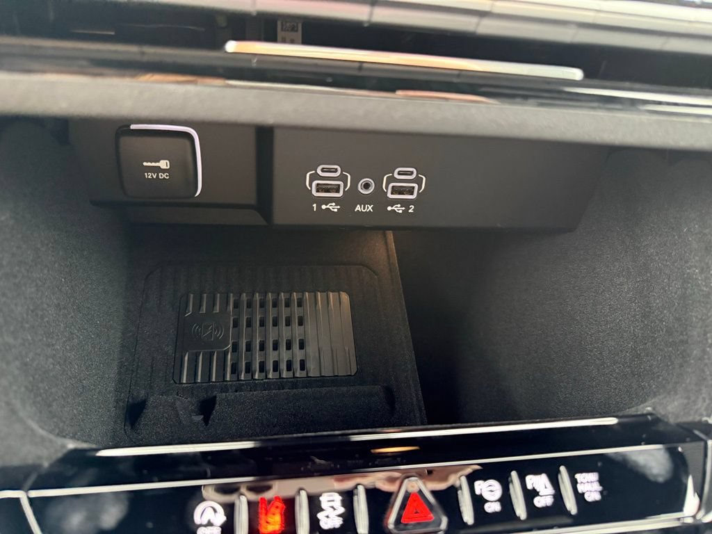 New 2026 Jeep Grand Wagoneer L 4WD w/ Premium Group I image 21