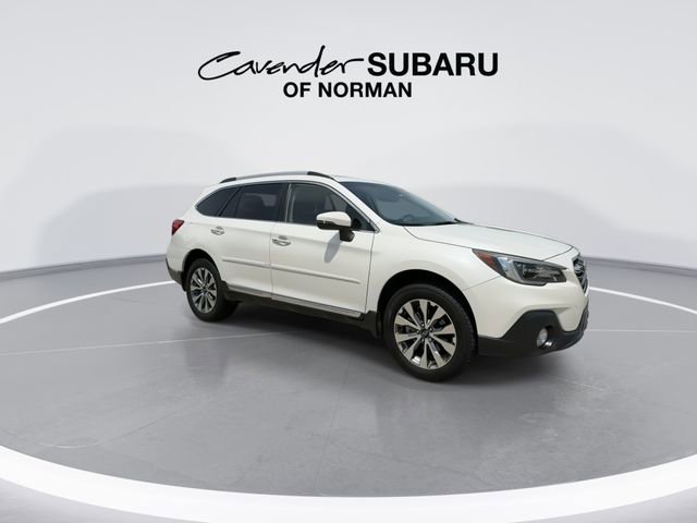 Used 2019 Subaru Outback 3.6R Touring AWD/4WD image 2