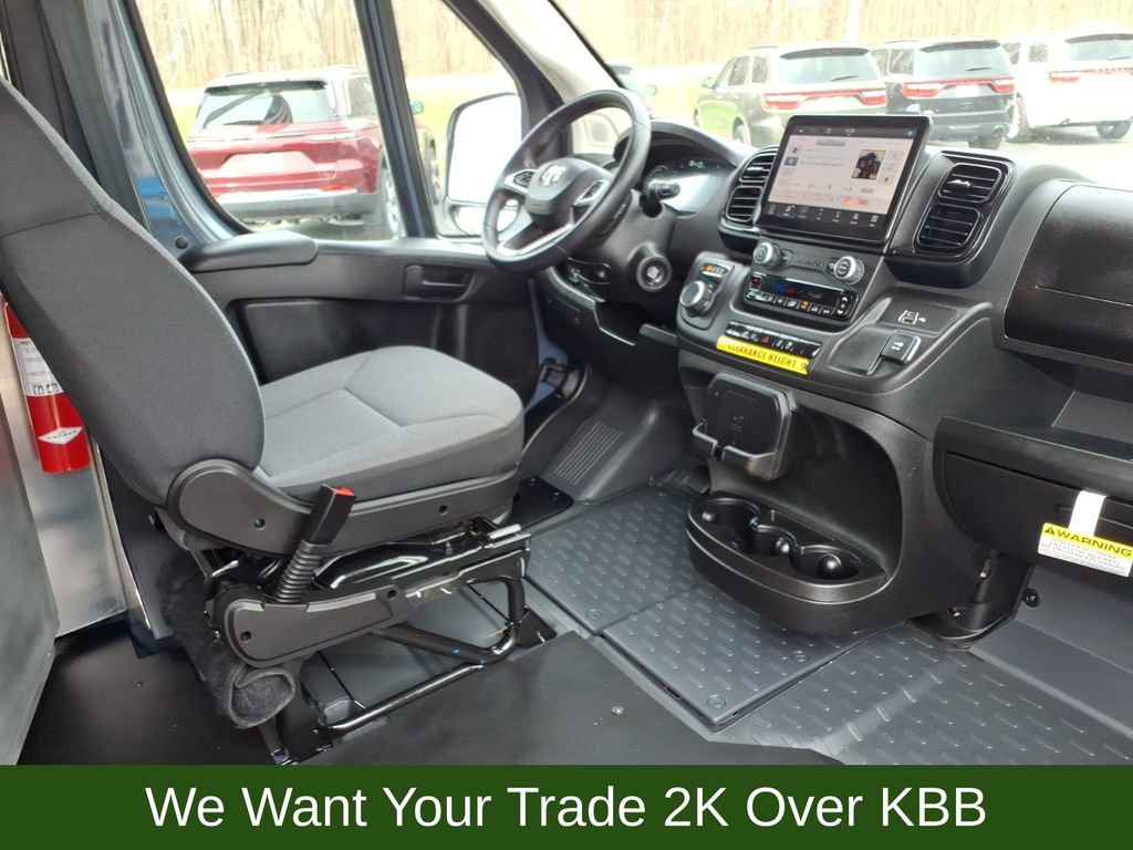 Used 2024 RAM ProMaster 3500 image 23
