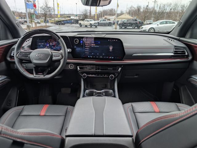 Used 2024 Chevrolet Traverse RS w/ LPO, Floor Liner Package image 11