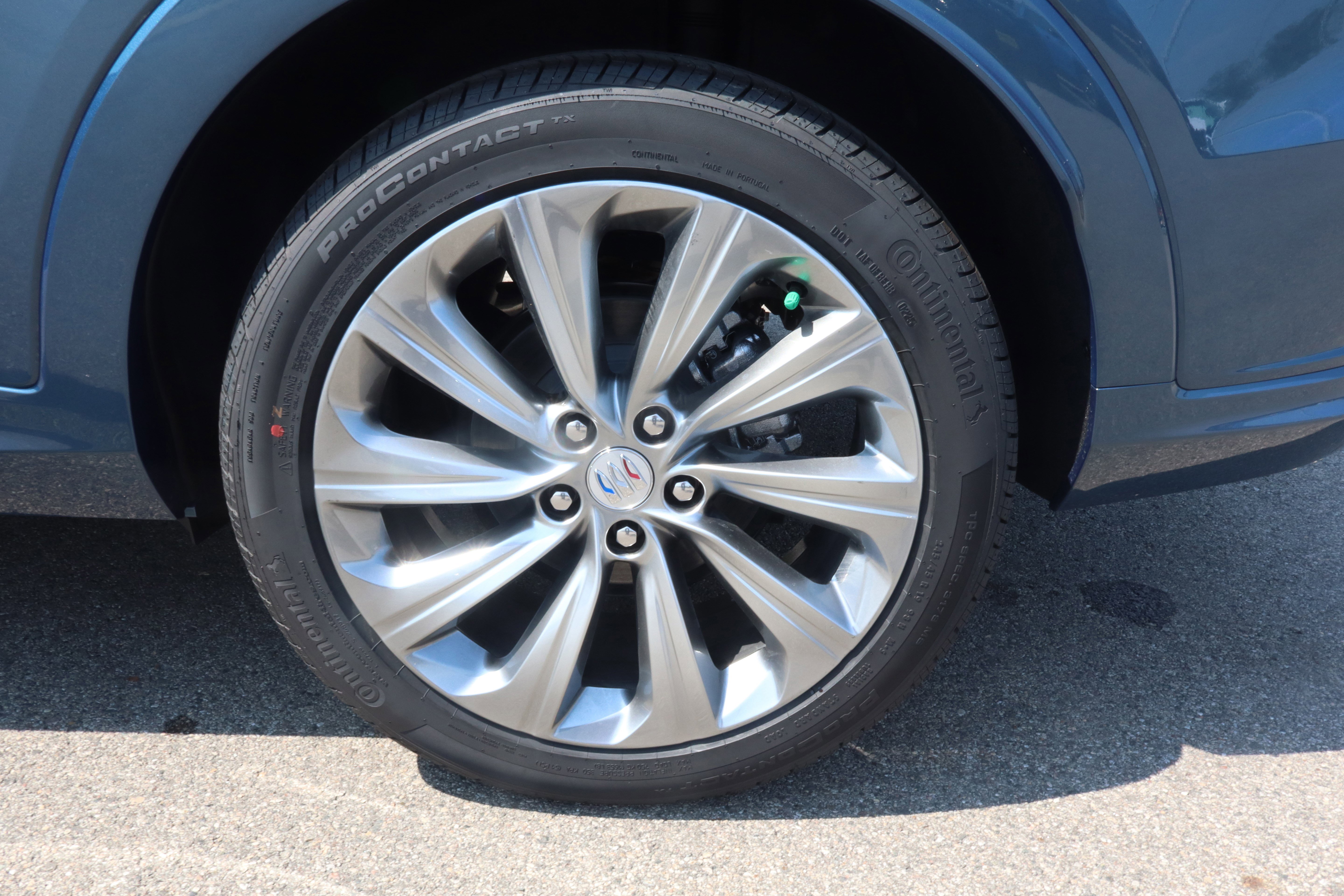 New 2025 Buick Envista Avenir image 21