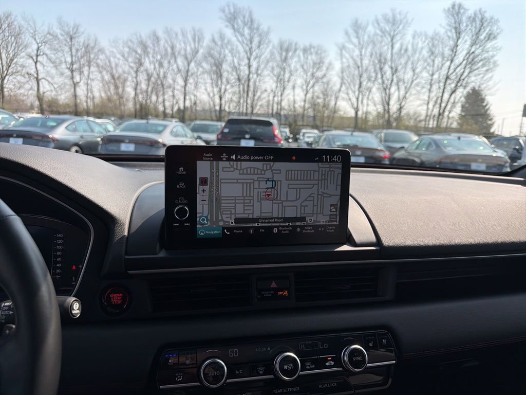 Certified 2025 Honda Pilot Black Edition image 15