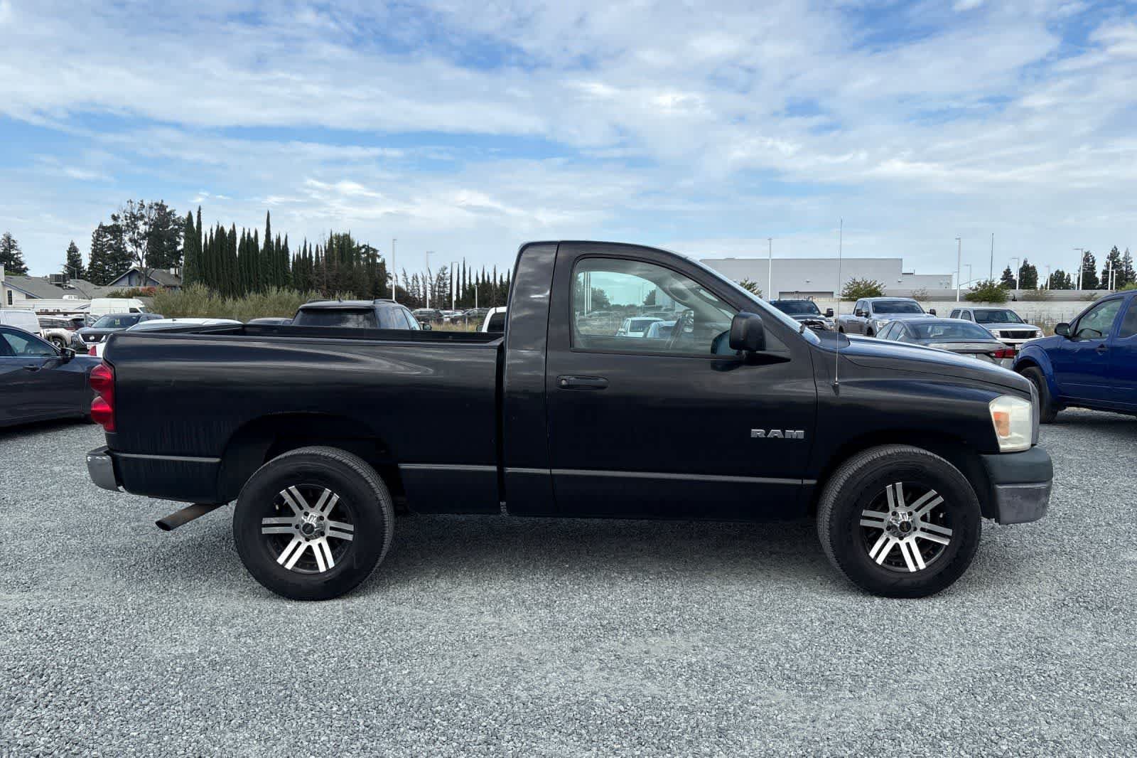 Used 2008 Dodge Ram 1500 Truck ST w/ Popular Equipment Group RWD image 8