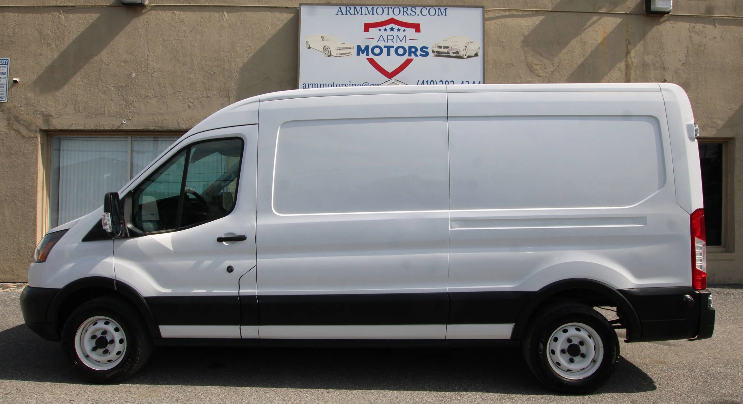 Used 2019 Ford Transit 150 148 Medium Roof image 5