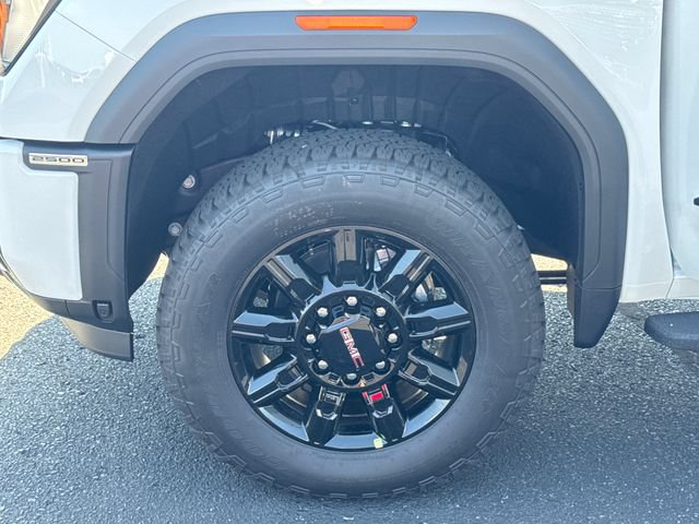 New 2026 GMC Sierra 2500 AT4 w/ AT4 Premium Plus Package AWD/4WD image 28