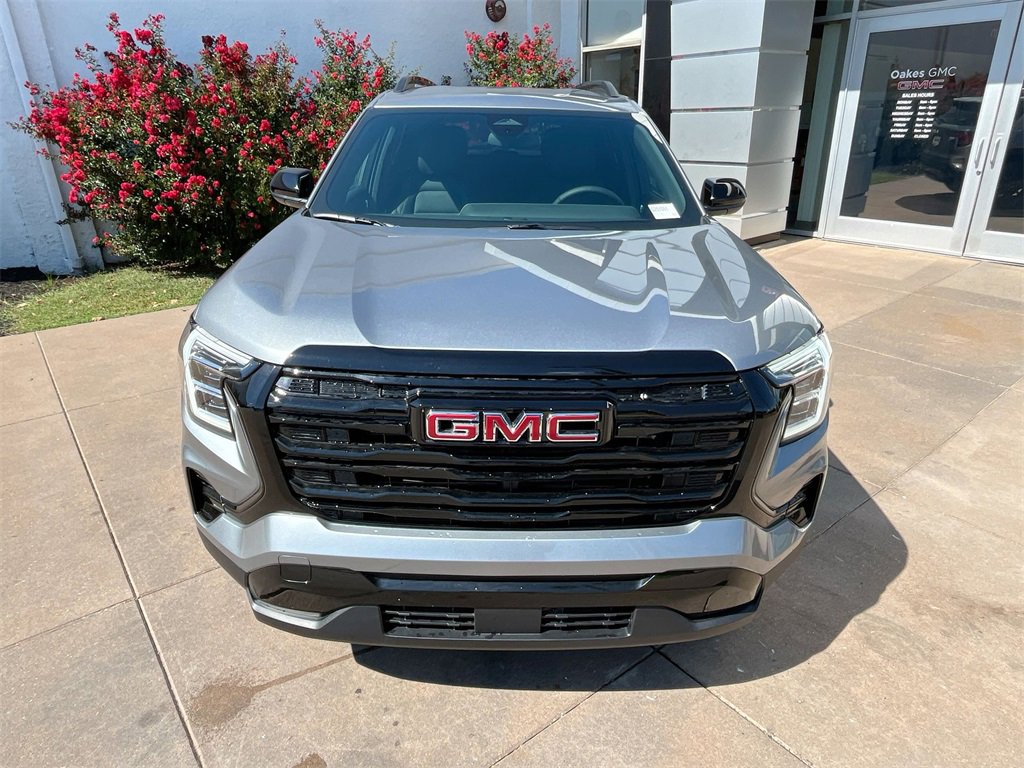 New 2026 GMC Terrain Elevation w/ Elevation Premium Package image 2