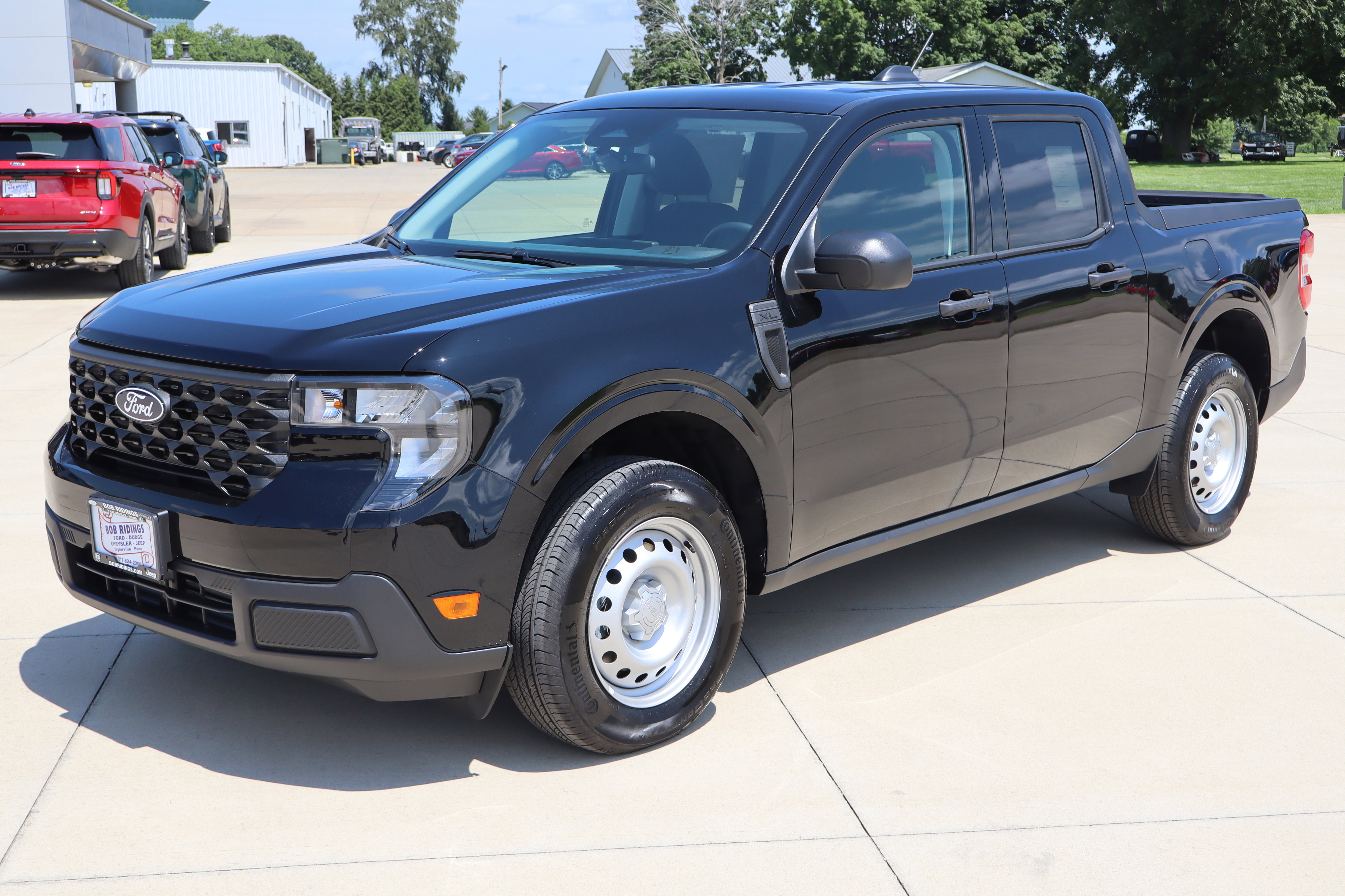 New 2025 Ford Maverick XL w/ 4K Tow Package