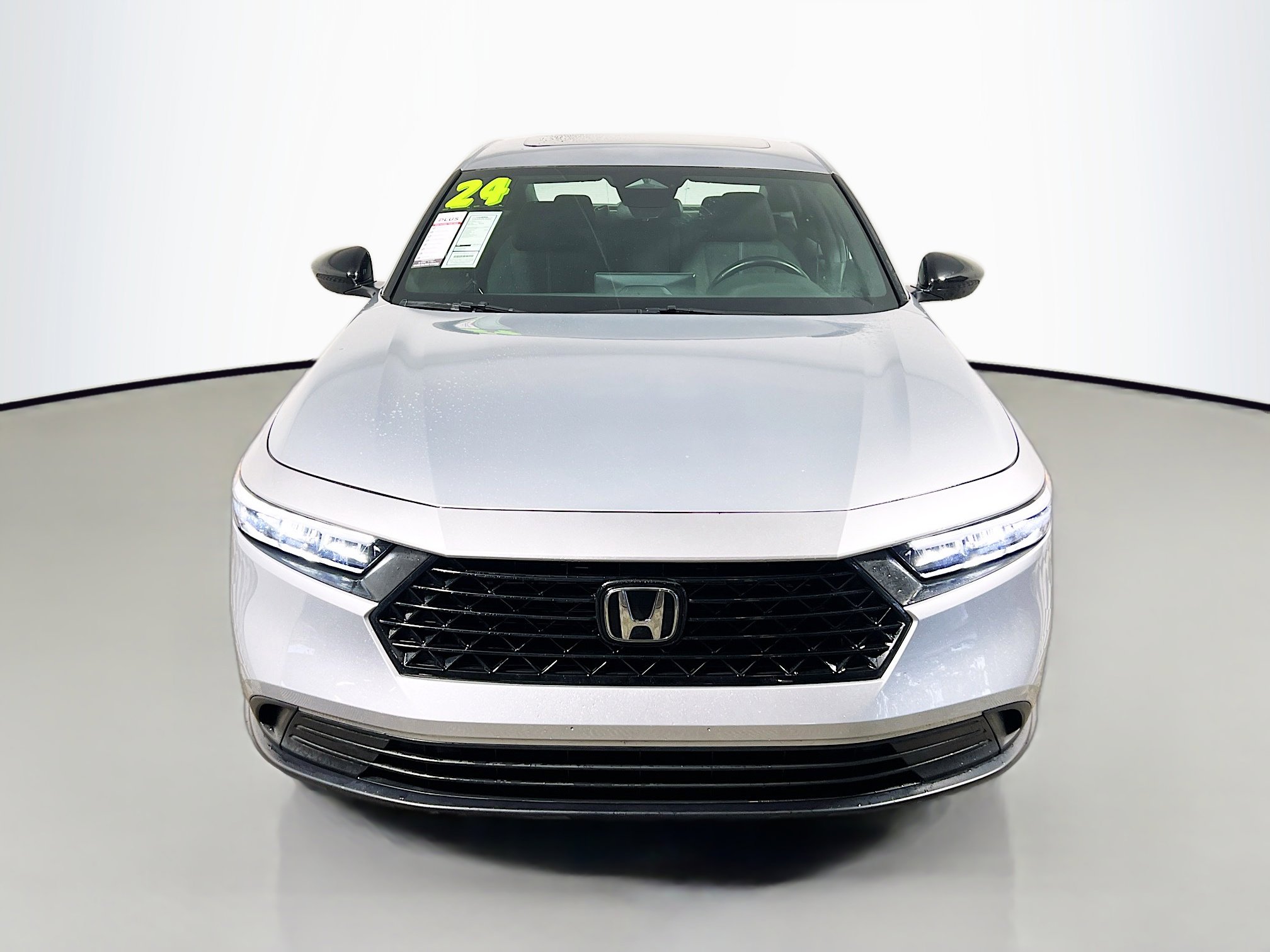 Used 2024 Honda Accord Sport image 11